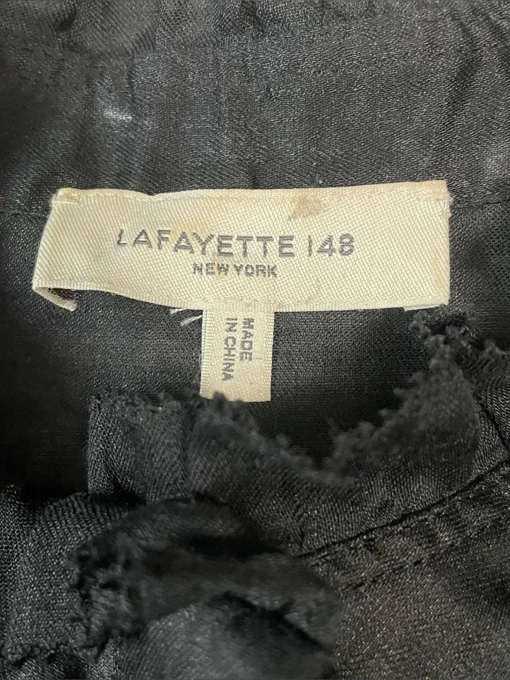 LAFAYETTE 148 NEW YORK Raines Ruffled Ramie And Tencel Lyocell-Blend Blouse Med - Picture 3 of 11